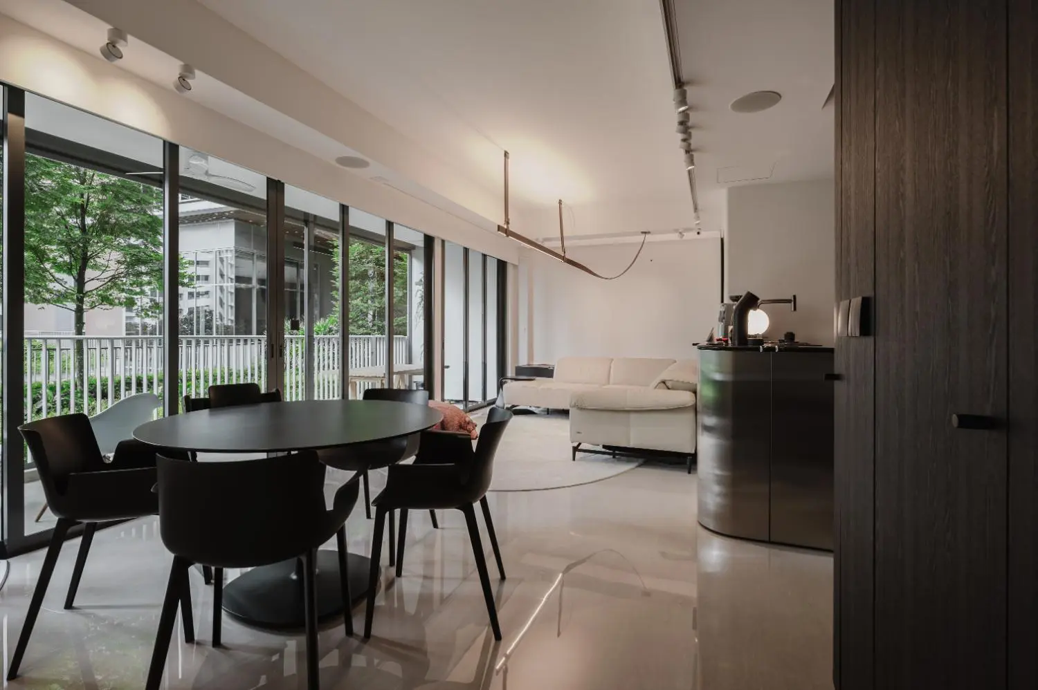 Erstudio Piermont Grand — bright living zone